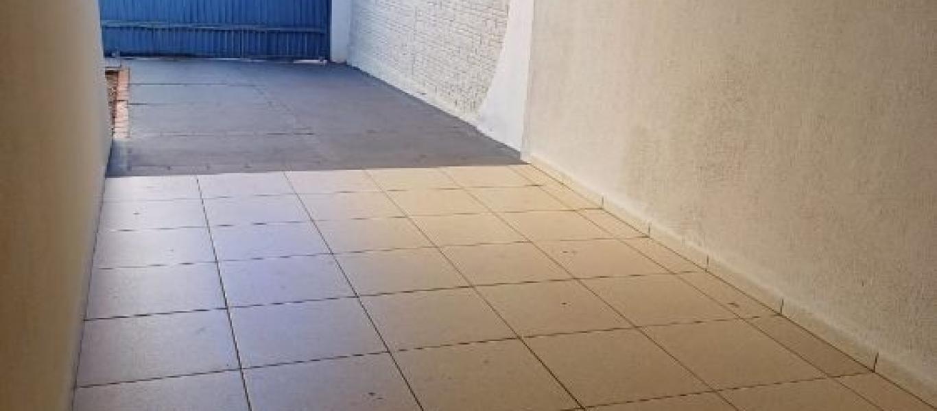 CASA NA Vila Central em Assis