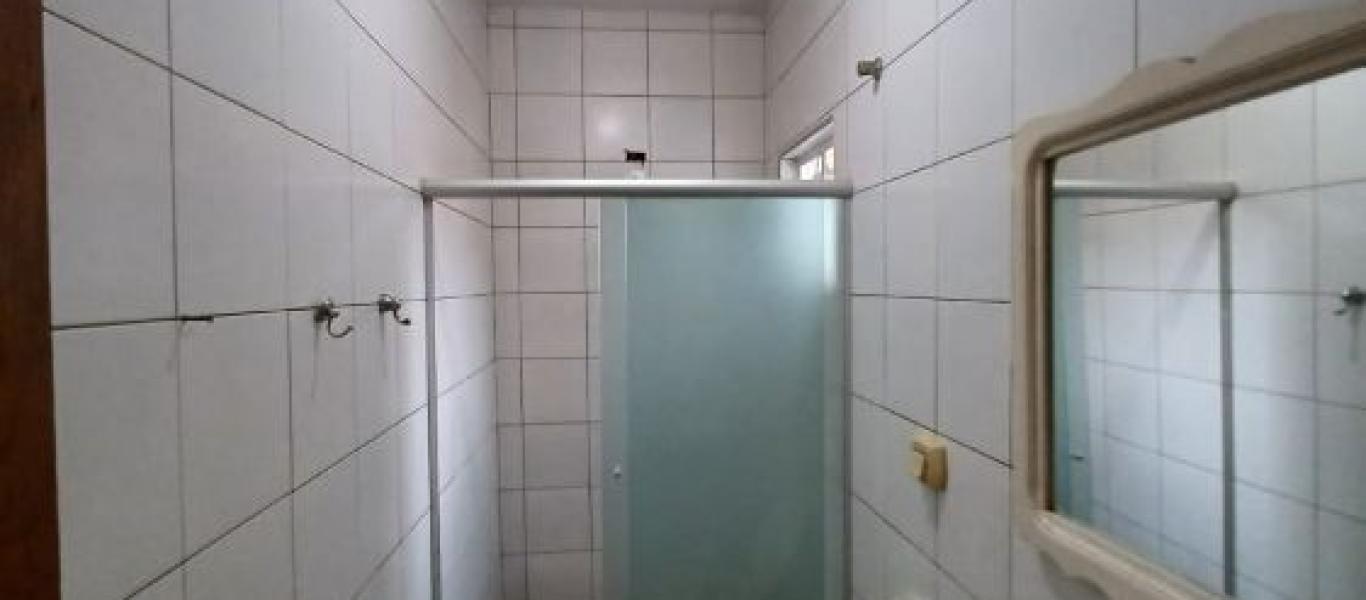 CASA NA Conjunto Habitacional Irmã Catarina em Assis