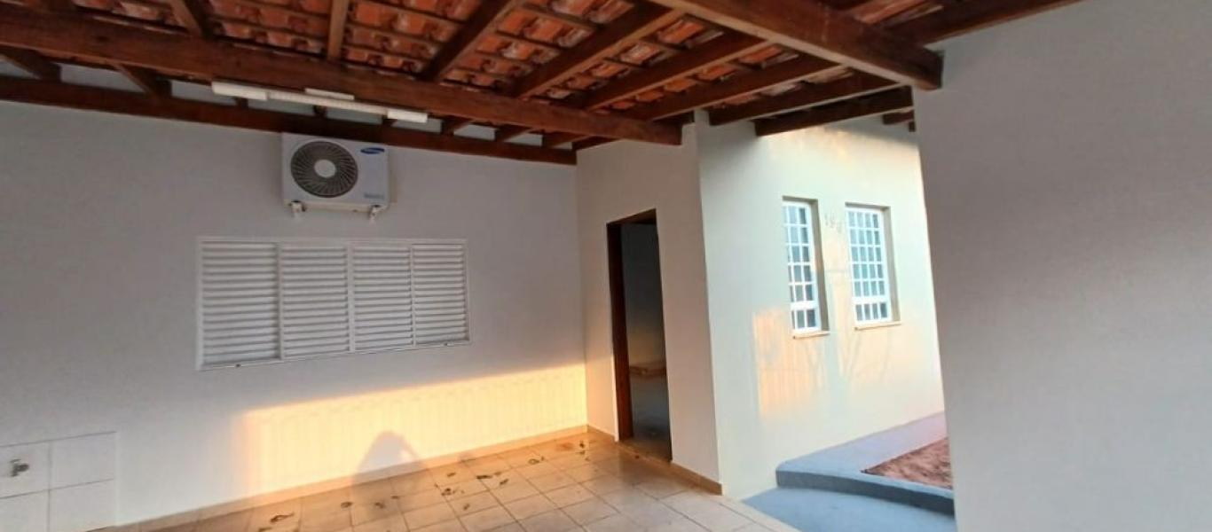 CASA NA Conjunto Habitacional Irmã Catarina em Assis