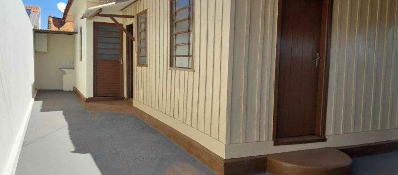 CASA NA VILA CARVALHO em Assis