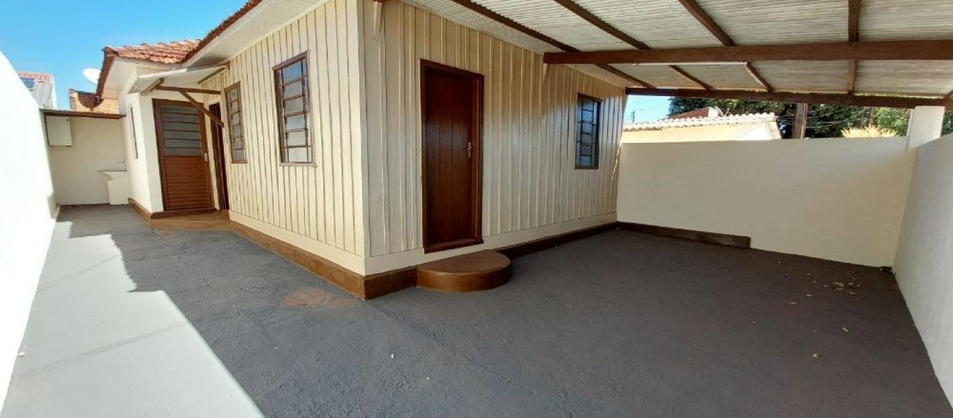 CASA NA VILA CARVALHO em Assis