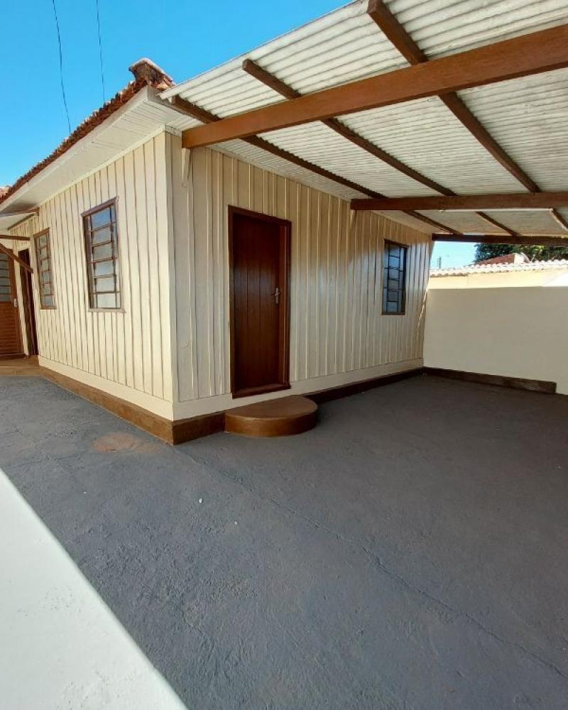 CASA NA VILA CARVALHO em Assis