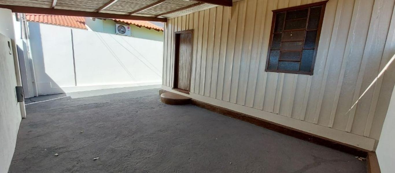 CASA NA VILA CARVALHO em Assis