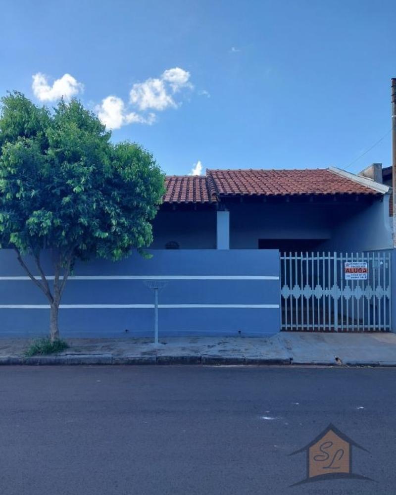 CASA NA Vila Ribeiro em Assis