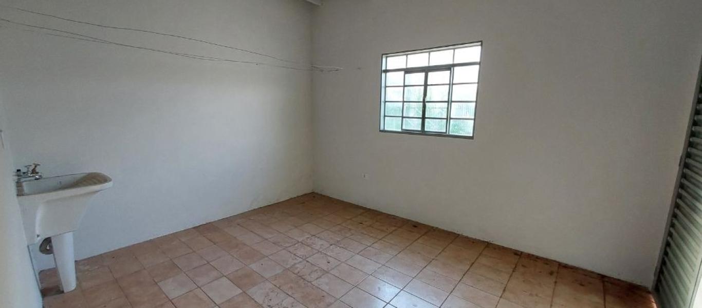 CASA NA Vila Ribeiro em Assis