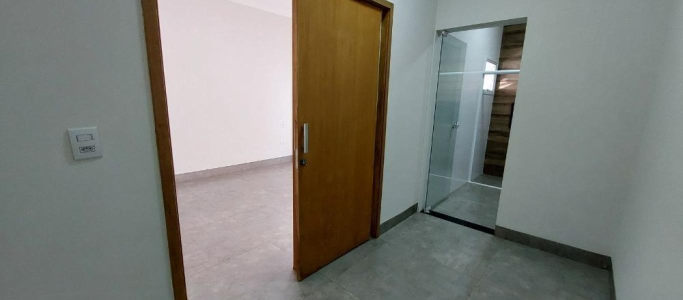 CASA NA VILA TÊNIS CLUBE em Assis