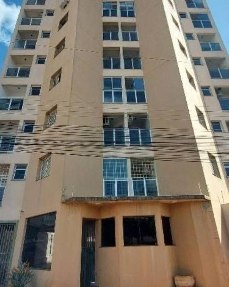 APARTAMENTO NA Centro em Assis