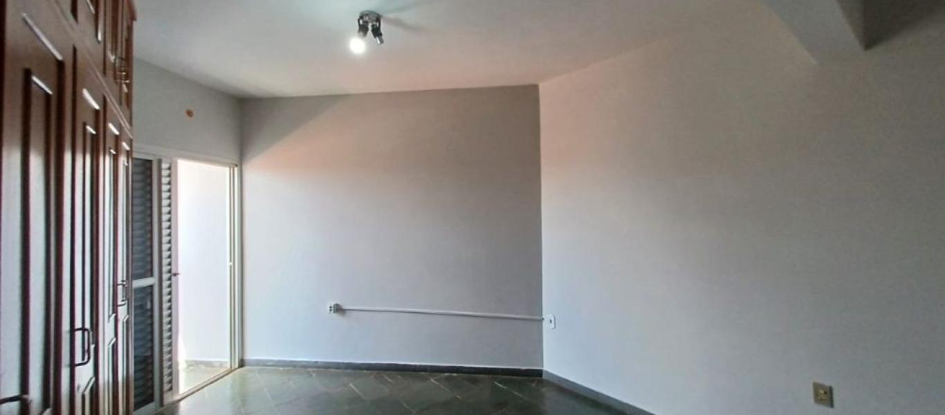 APARTAMENTO NA Centro em Assis