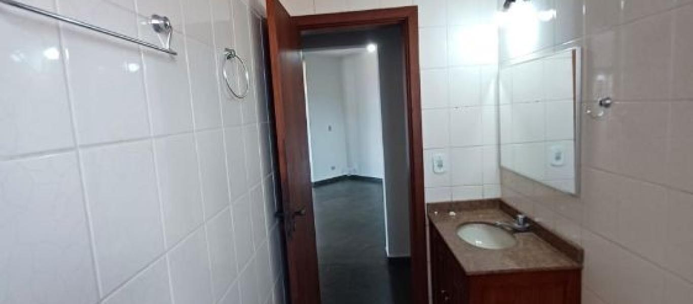 APARTAMENTO NA Centro em Assis