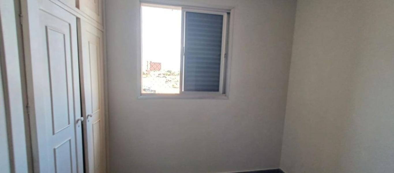 APARTAMENTO NA Centro em Assis