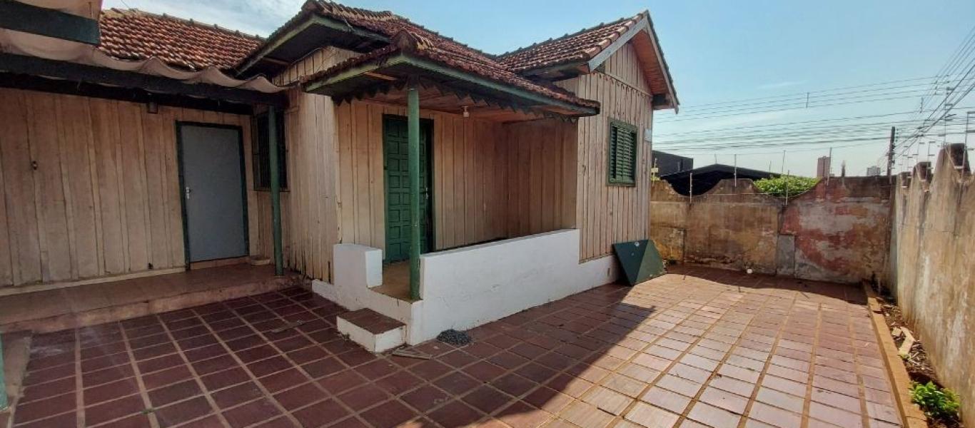 CASA NA Centro em Assis