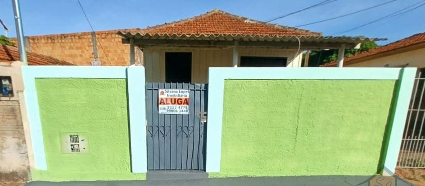 CASA NA Vila Tênis Clube em Assis