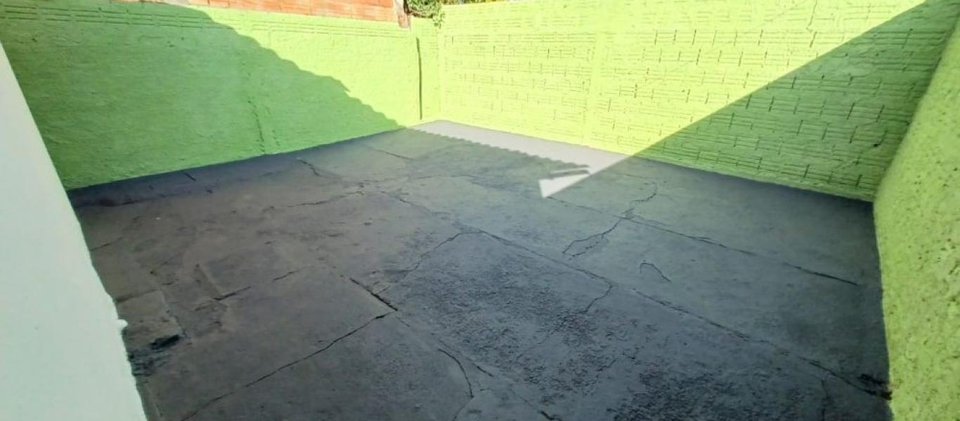 CASA NA Vila Tênis Clube em Assis