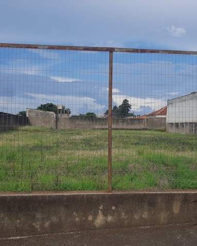 TERRENO NA Vila Nova Santana em Assis