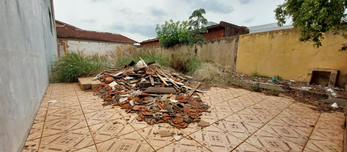 TERRENO NA Vila Ribeiro em Assis